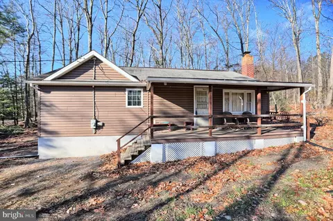 98 Rhoads Dr, Ickesburg, PA 17037