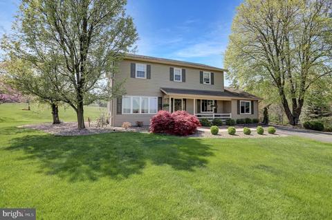 1136 Limestone Ridge Rd, Elliottsburg, PA 17024