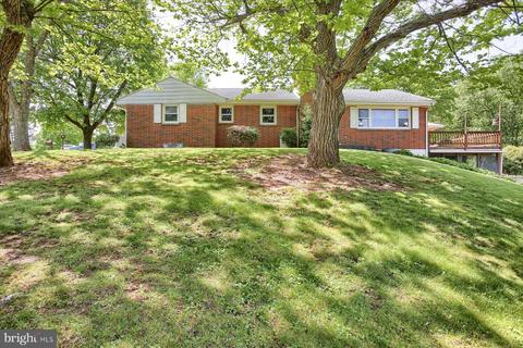 20 Brubeck Cir, Marysville, PA 17053