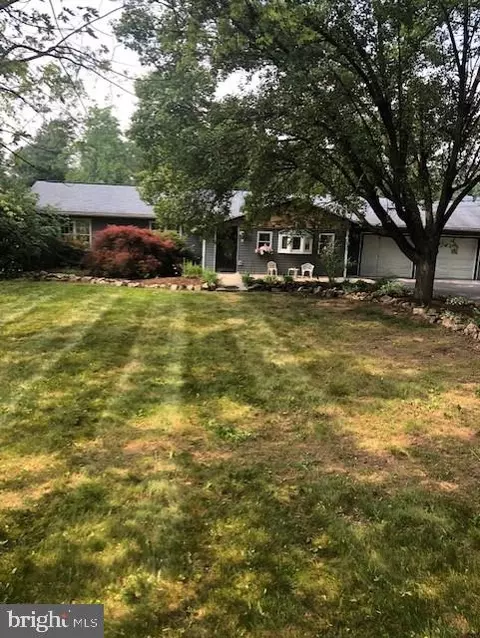 220 Richwine Rd, Shermans Dale, PA 17090