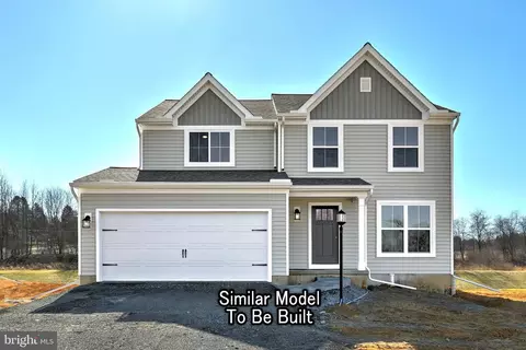 28 Clarksfield Dr, Duncannon, PA 17020