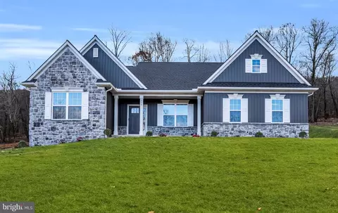 210 Rockville Blvd, Marysville, PA 17053