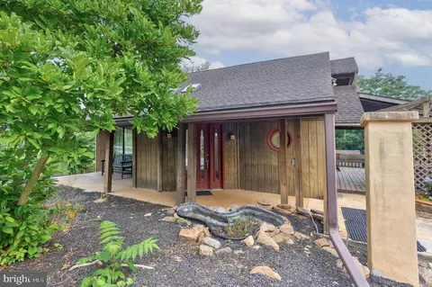 412 Front St, Marysville, PA 17053