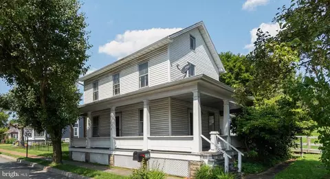 232 W Main St, New Bloomfield, PA 17068