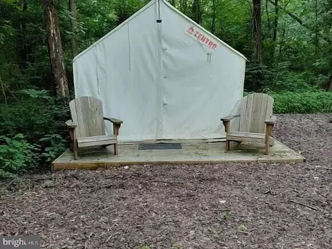80 Ferry Ln, Liverpool, PA 17045