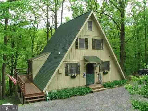 2132 Laurel Run Rd, Landisburg, PA 17040