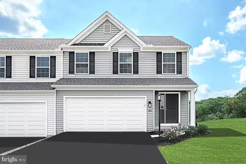 102 Easton Dr, Duncannon, PA 17020