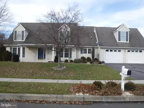 304 Barnett St, New Bloomfield, PA 17068