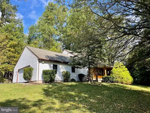103 Rocky Ln, Marysville, PA 17053