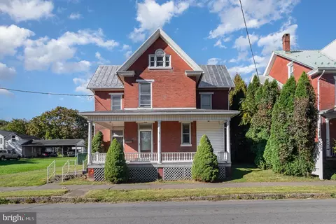 333 N 4th St, Newport, PA 17074