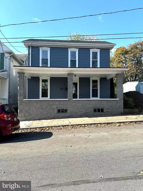 306 Maple Ave, Marysville, PA 17053