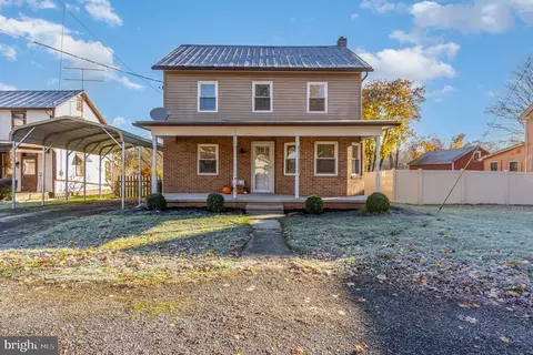 4 Milford Rd, Newport, PA 17074