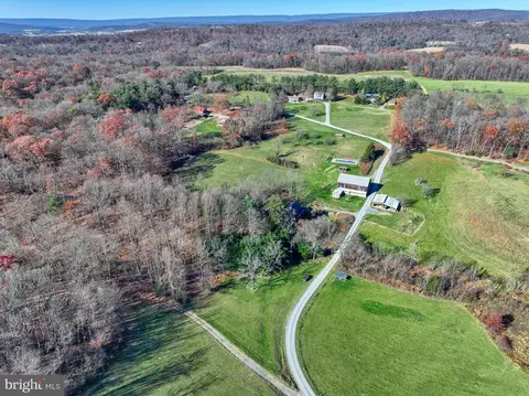 2 Greening Life Lane, Shermans Dale, PA 17090