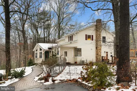 1472 New Bloomfield Rd, New Bloomfield, PA 17068