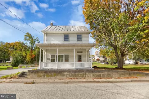 615 Market St, Duncannon, PA 17020