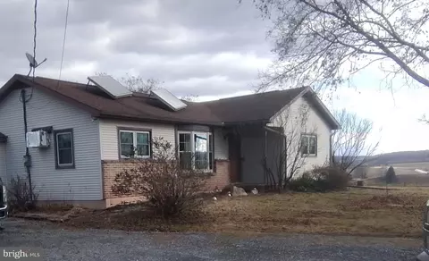 572 Bridgeport Rd, Landisburg, PA 17040