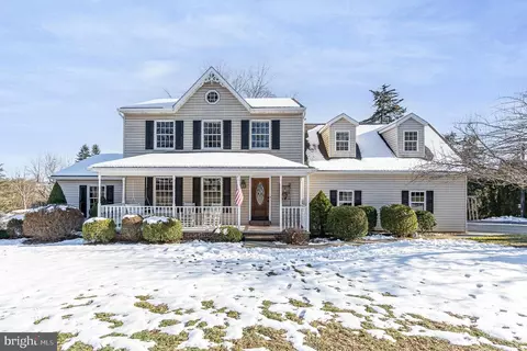 13 Rising Sun Dr, Duncannon, PA 17020