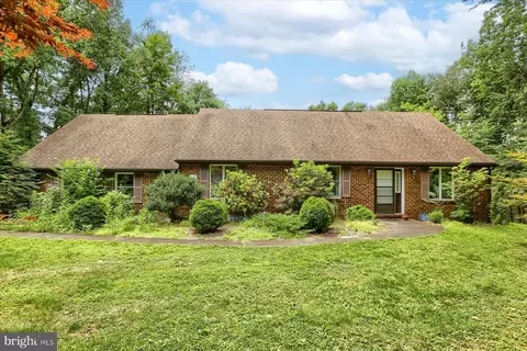 57 Huggins Rd, Duncannon, PA 17020
