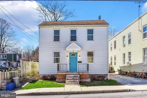 18 S Main St, Marysville, PA 17053