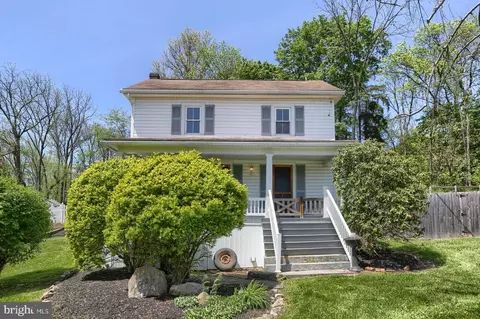 94 Henry Rd, Landisburg, PA 17040
