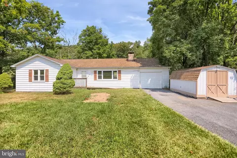 650 Pleasant Valley Rd, Elliottsburg, PA 17024