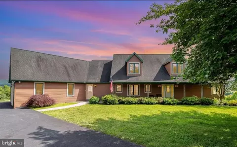 85 Keller Ln, Shermans Dale, PA 17090