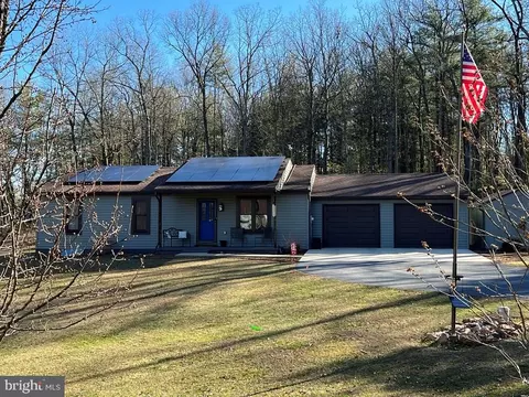 84 Shawn Dr, Loysville, PA 17047