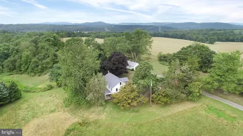 39 Amity Rd, Duncannon, PA 17020