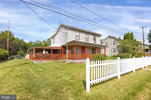 2909 Creek Rd, Newport, PA 17074
