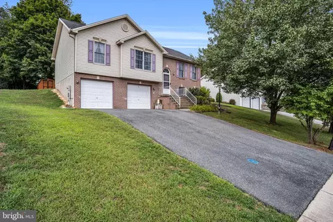 1201 Lincoln St, Duncannon, PA 17020
