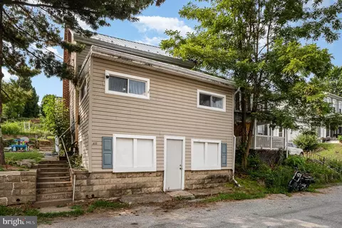321 Lincoln St, Duncannon, PA 17020