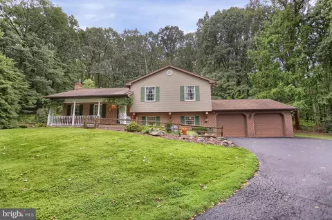 460 Buck Ridge Rd, Marysville, PA 17053