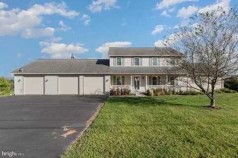 2990 Middle Ridge Rd, Newport, PA 17074