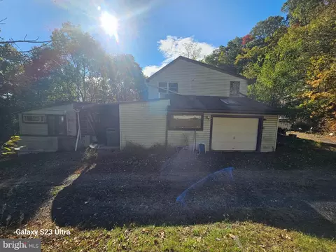 30 Paradise Rd, Duncannon, PA 17020