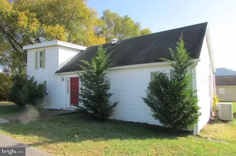 109 N Pine St, Liverpool, PA 17045