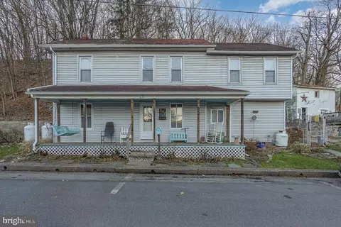 147 N 6th St, Newport, PA 17074