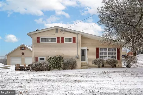 727 Newport Rd, Duncannon, PA 17020