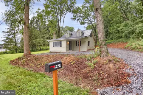 7420 Spring Rd, New Bloomfield, PA 17068