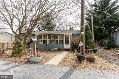 221 Apple Ridge Rd, Loysville, PA 17047