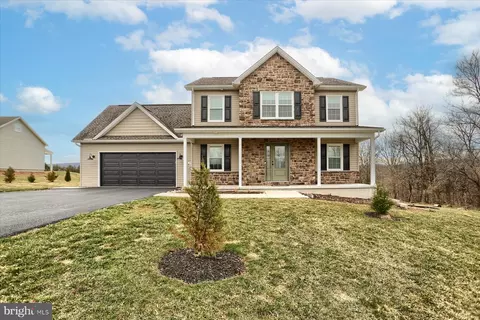 69 Old Mill Rd, Shermans Dale, PA 17090