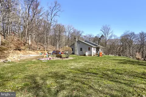 32 Richcreek Ridge Ln, Landisburg, PA 17040