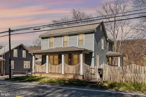 6200 Spring Rd, Shermans Dale, PA 17090
