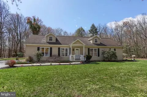 279 Hickory Ridge Rd, Newport, PA 17074