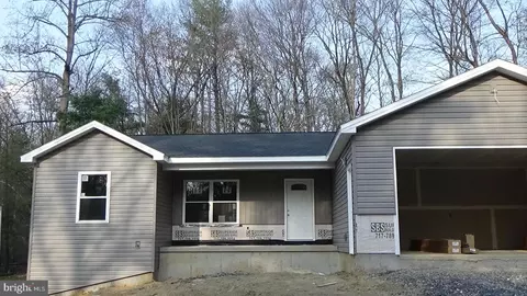 486 Hickory Ridge Rd, Newport, PA 17074
