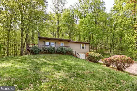 648 Sheaffers Valley Rd, Landisburg, PA 17040