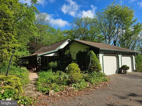 3450 Middle Ridge Rd, Newport, PA 17074