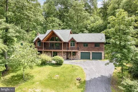 3665 Pleasant Valley Rd, Elliottsburg, PA 17024