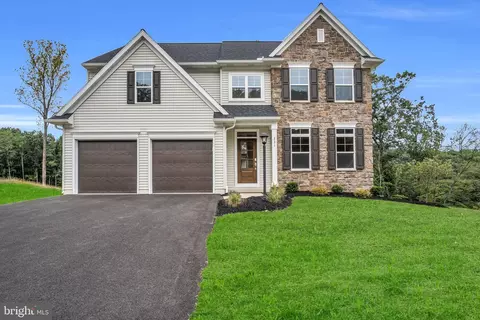 221 Rockville Blvd, Marysville, PA 17053