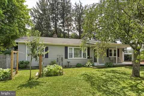 1196 Valley Rd, Marysville, PA 17053