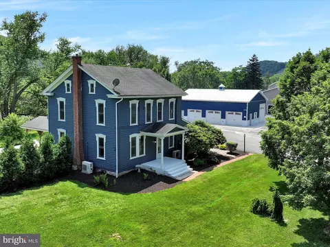 380 Juniata Pkwy E, Newport, PA 17074